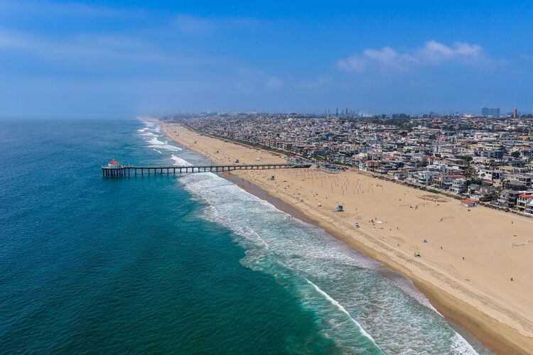 Things to do in La, view of Manhattan Beach