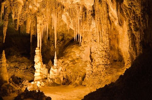 things-to-do-in-new-mexico-carlsbad-caverns.jpg