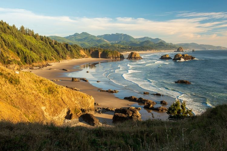 things-to-do-in-oregon-cannon-beach from-ecola-state-park.jpg