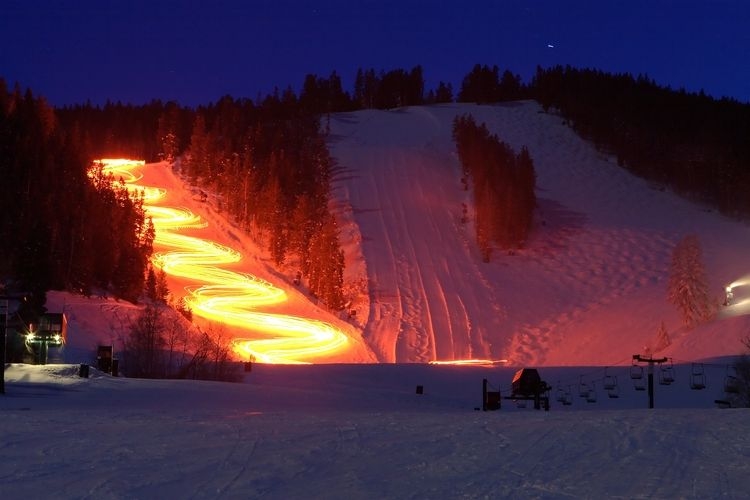 Things to do in Utah, skiing, night time, Top Villas