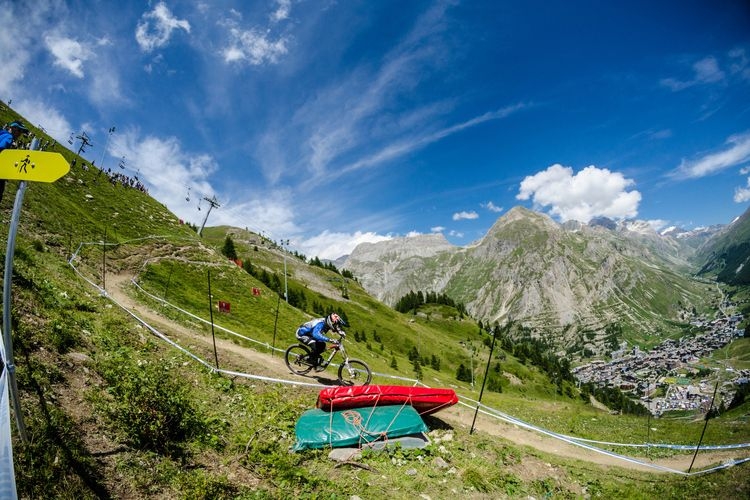 Things to do in Val d'Isere, mountain bike trail, Top Villas