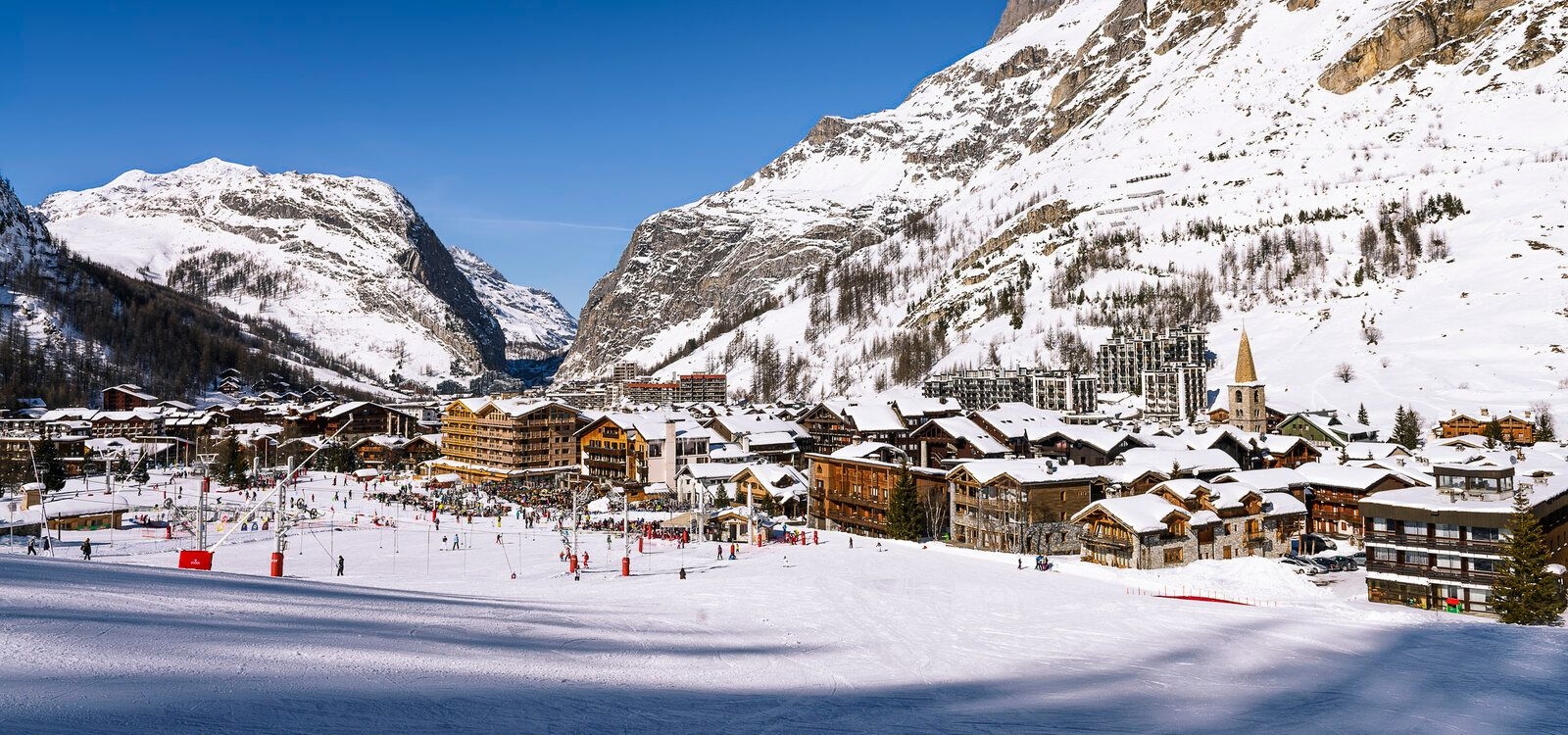 Things to do in Val d'Isere, resort view, Top Villas