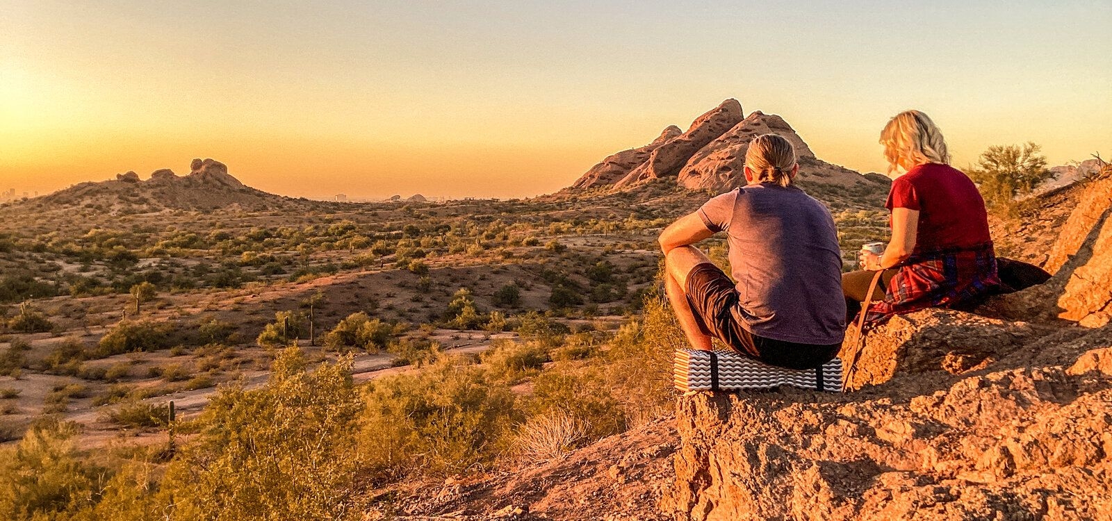 Things to do in Scottsdale, couple desert at sunset, Top Villas