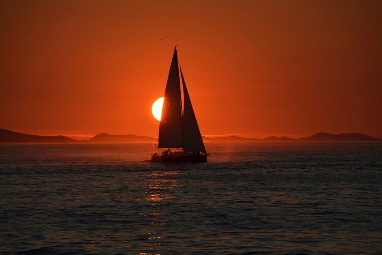 Unique things to do in Zadar, sunset cruise, Top Villas guide