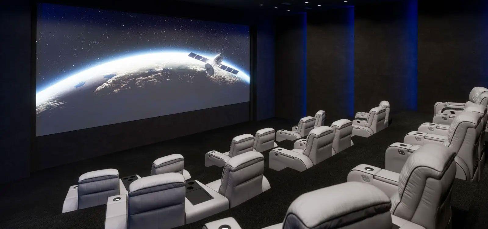 vacation rentals with home theaters