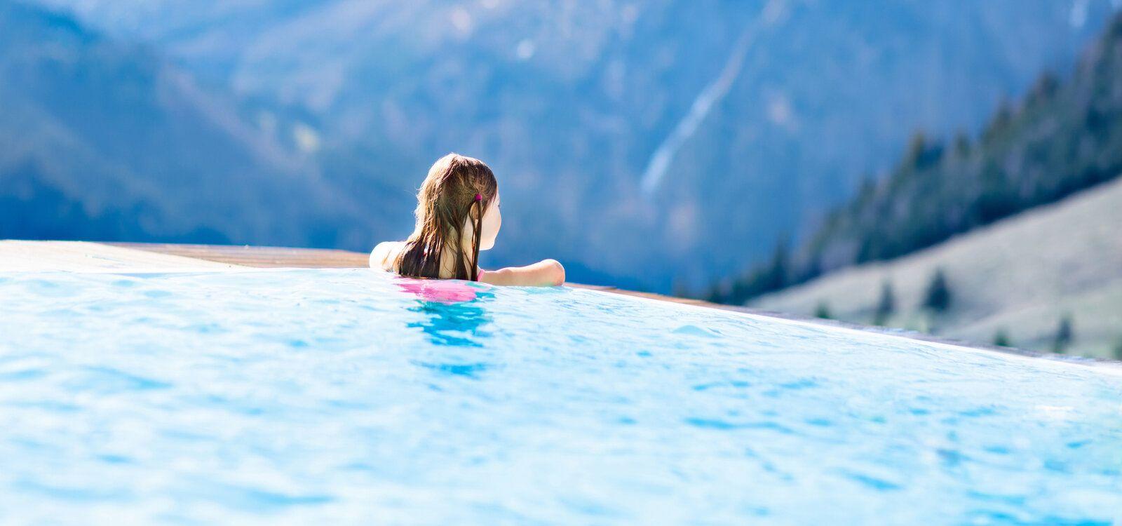 Val d'Isere chalet with private pool, Top Villas