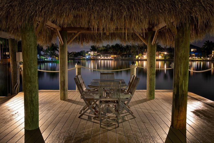 Villa dining, restaurants in Cape Coral