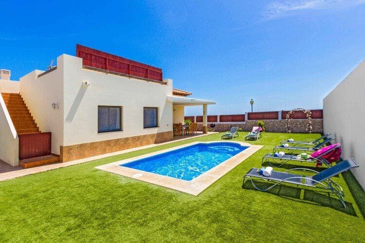 Villa Laurita vacation rental in Fuerteventura with private pool