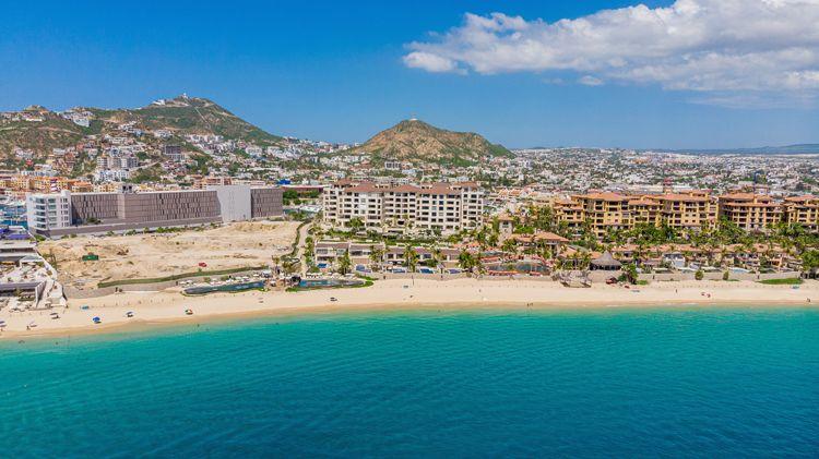 Villa Playa Mar apartment complex by a beach