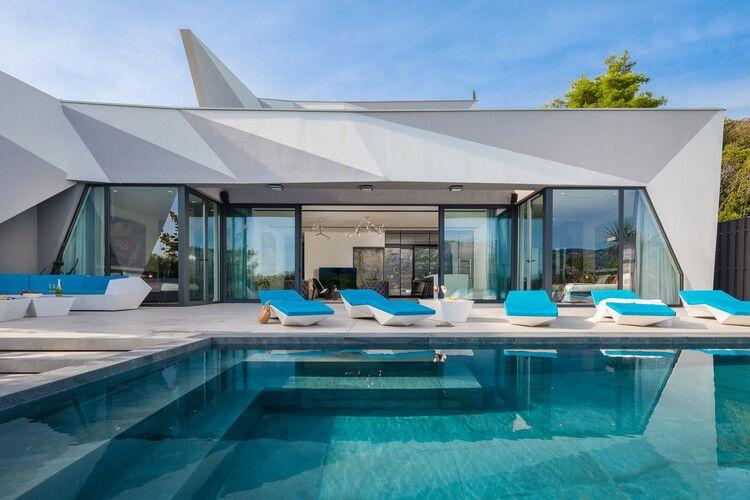 Villas in Croatia with private pool, Zrnovo 1, Top Villas