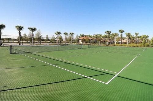 An outdoor tennis court