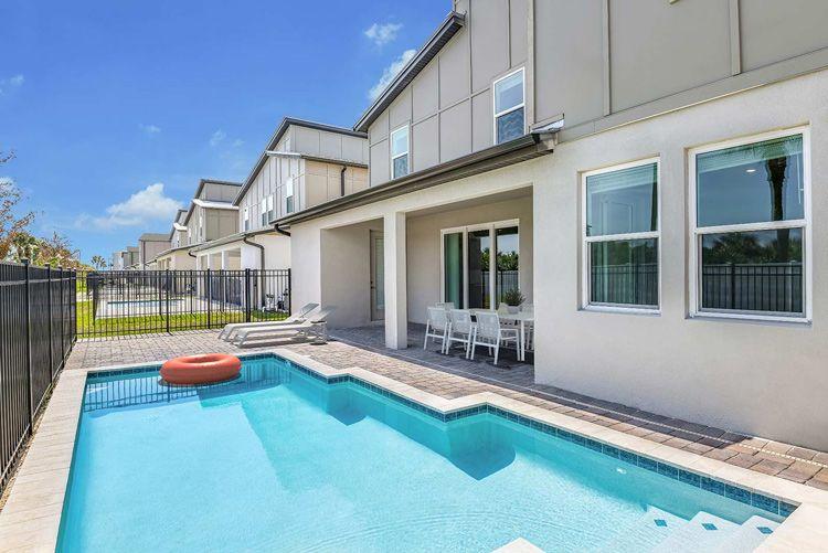 Villatel Harbor Island vacation rentals with private pools Harbor Island 2 rental with private pool