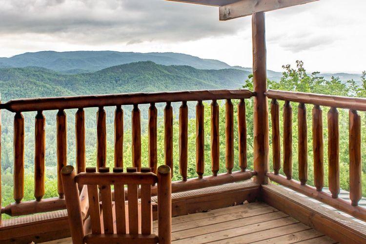 Wears Valley 12 romantic cabin getaways