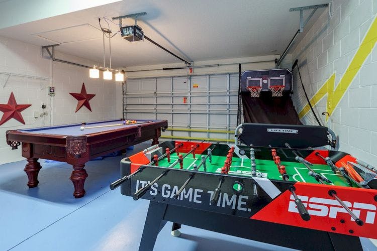 Westhaven rentals with games rooms - Westhaven 8 game room with foosball, pool table, and indoor basketball game