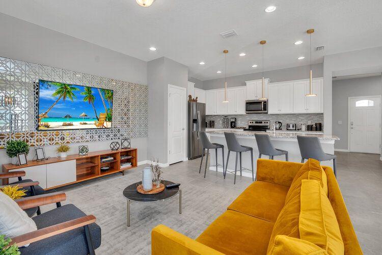 Windsor at Westside townhomes, living room of Windsor at Westside 1180