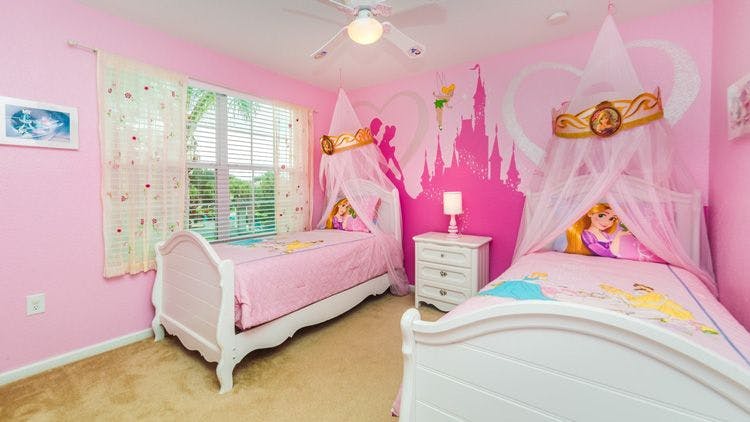 Windsor Hills 218 princess themed bedroom