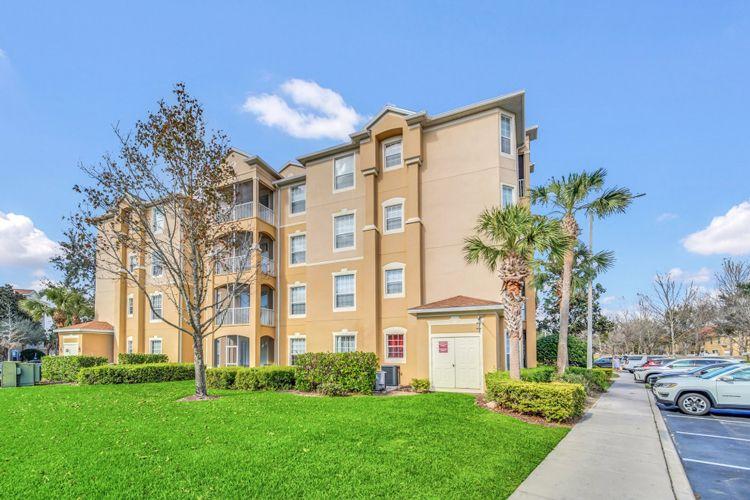 Condo block in Windsor Hills Resort