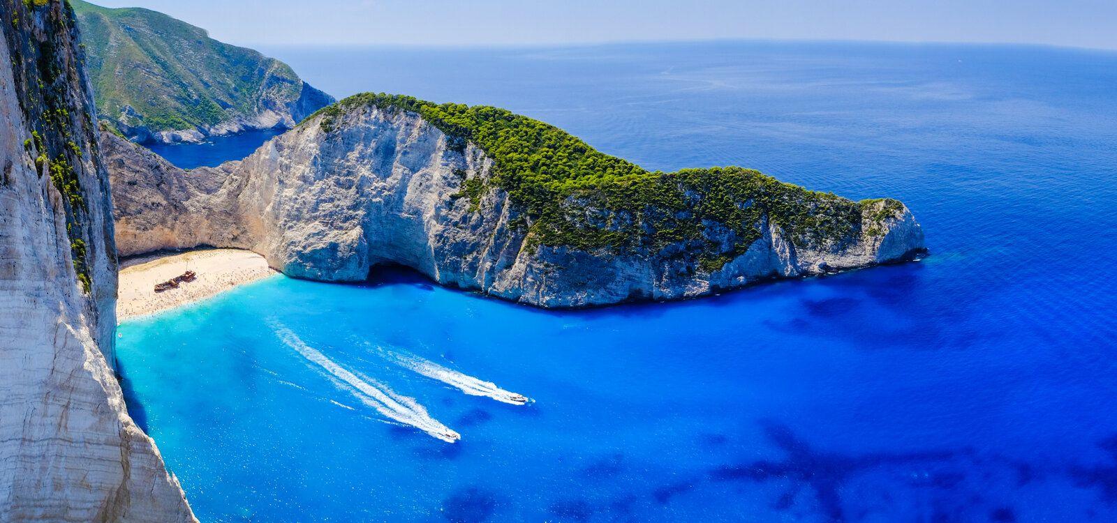 Zakynthos 2 bedroom condos, Top Villas