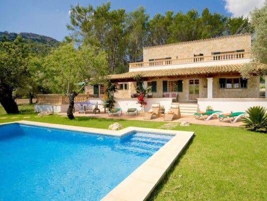 Can Vista Mallorca holiday villas with pools