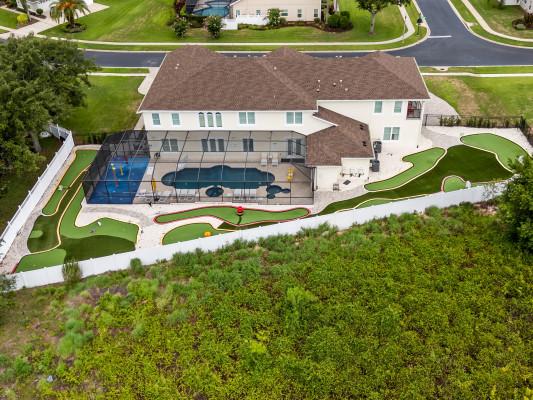 Formosa Gardens 560