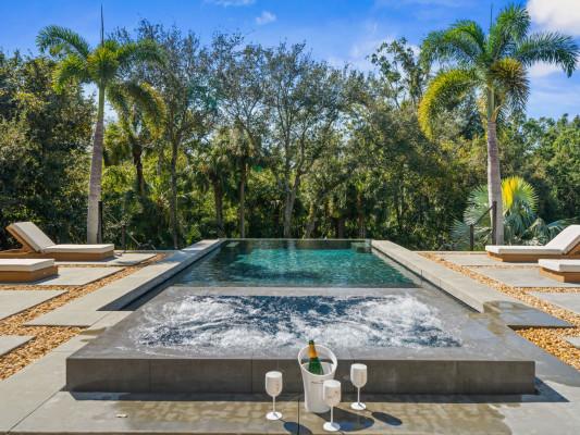 Reunion Resort 1072