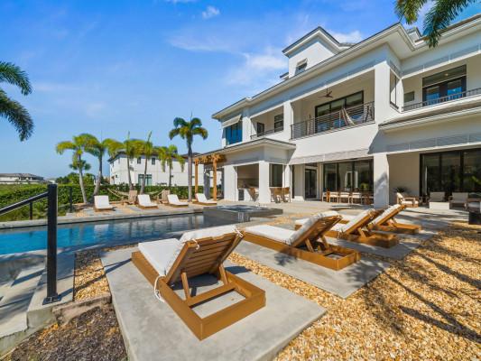 Reunion Resort 1072