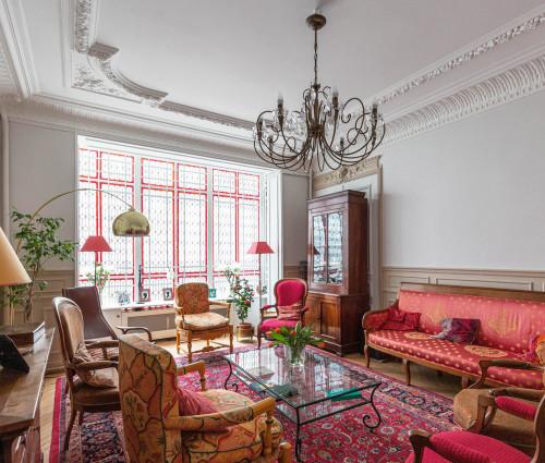 Classical Features in the 9th