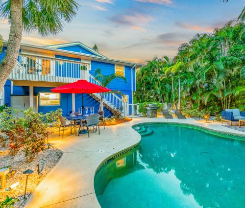 Holmes Beach 207
