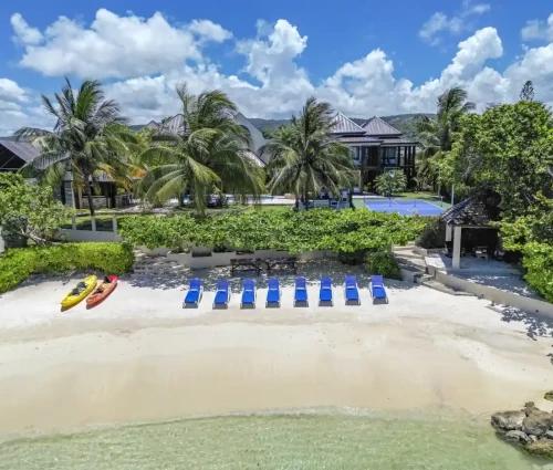 Breakaway Villa