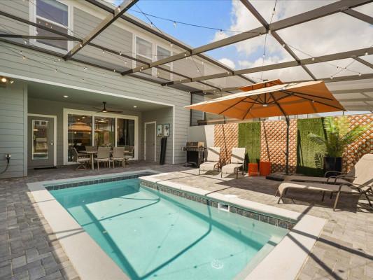 Windsor Cay 285