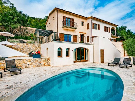 Villa Oasis Palma Bay 4 bedroom vacation rentals in Europe