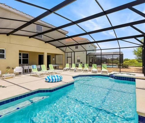 Solterra Resort 400