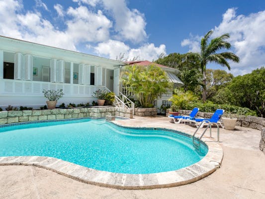Halle Rose St James villas with pools