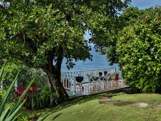 Saline Reef Cap Estate villas with sea views