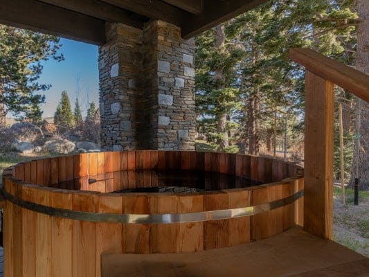 Mammoth Lakes 15 Mammoth Lakes cabin rentals with hot tubs