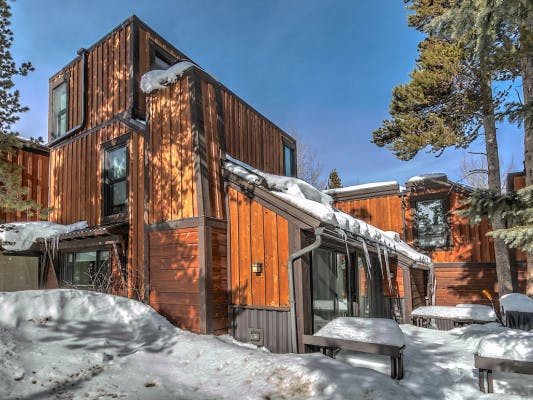 Breckenridge 10 family ski cabin