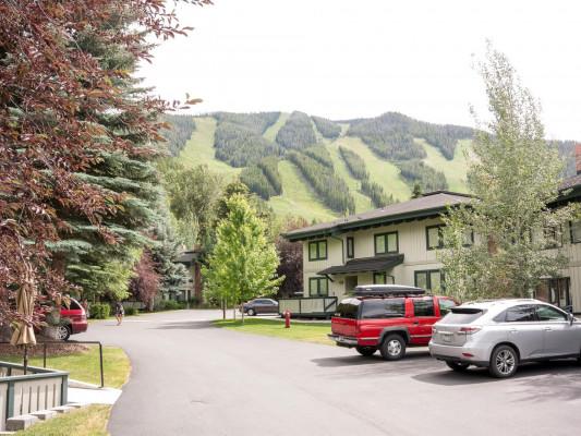 Sun Valley 12