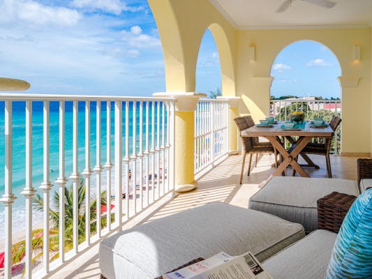 Sapphire Beach 401 villas in Barbados near Oistins