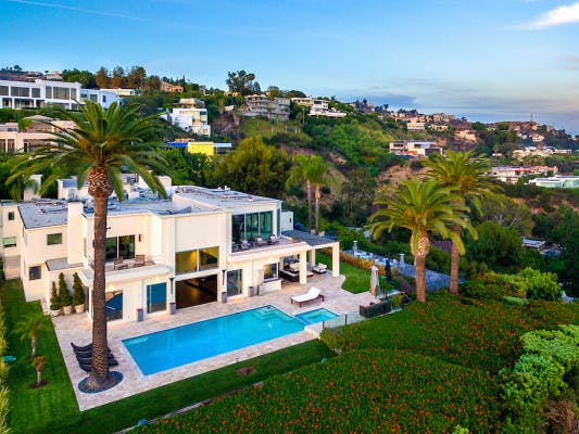 Los Angeles 5 vacation homes near Disneyland with private pools