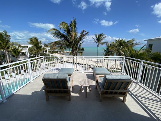 Florida Keys pet friendly rental Islamorada Premium Villa 1 - Ocean Views