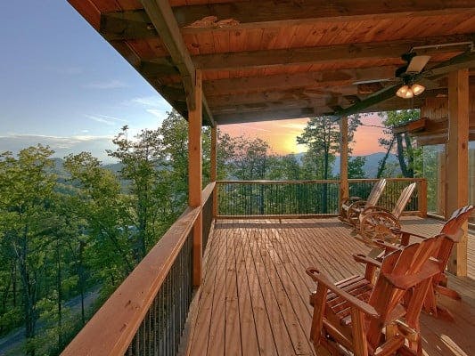 Wears Valley 2 Smoky Mountain cabin rentals with hot tub