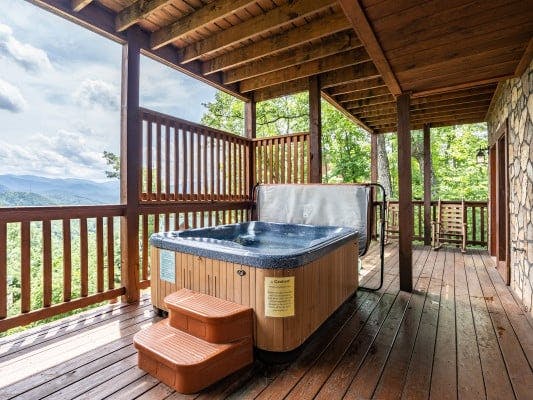 Galtinburg 27 Smoky Mountain cabin rentals with hot tub