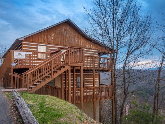 Pigeon Forge 14 fall cabin rental