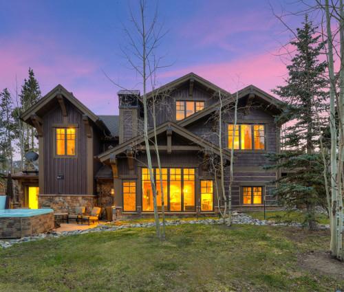 Breckenridge 32