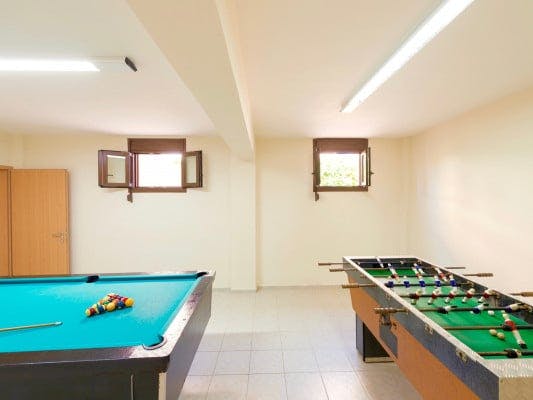 Villa Avra villa with pool and game room