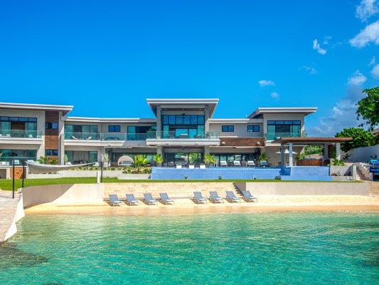Happy Hour - beachfront villa rentals in Discovery Bay