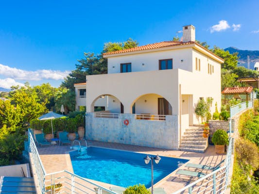 Villa Selini Crete villas with pools