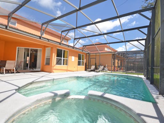 Bella Vida Resort 157 Orlando vacation homes near Electric Daisy Carnival