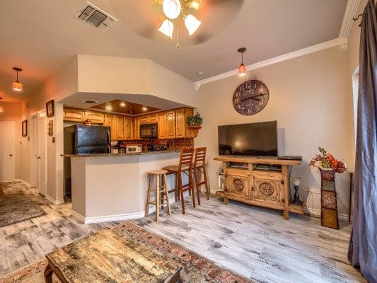 New Braunfels 86 tiny home vacation rentals in Texas