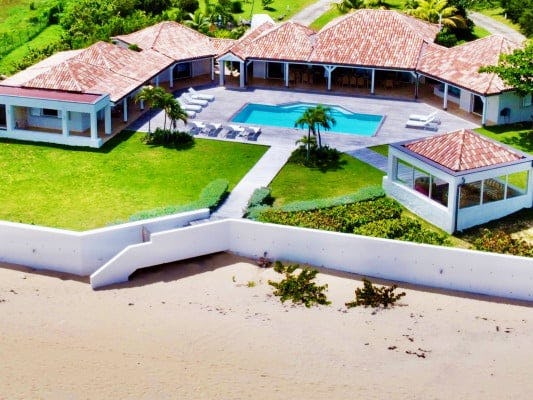 Casa Cervo beachfront villa